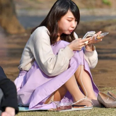 お花見でのパンチラ盗撮